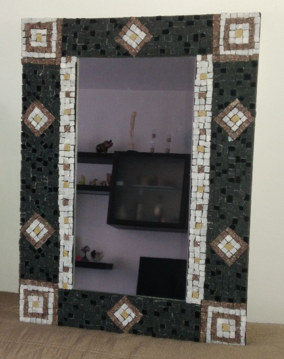 Mosaico_con_specchio___30x40___N003